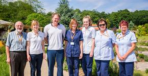 Kelling gardens staff large